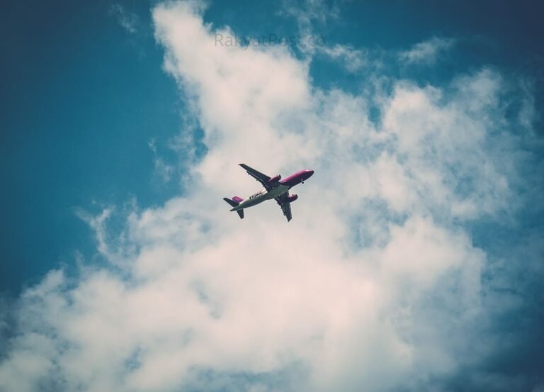 Avtur Surge Expert Says Plane Ticket Prices Could Rise by 35 Percent - RakyatPost.co
