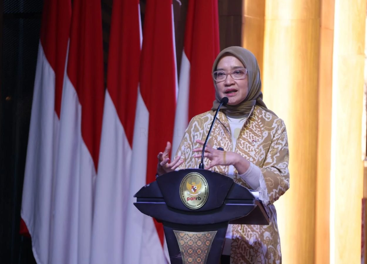 PANRB Minister Pushes for Information Transparency to Strengthen Public Trust - RakyatPost.co