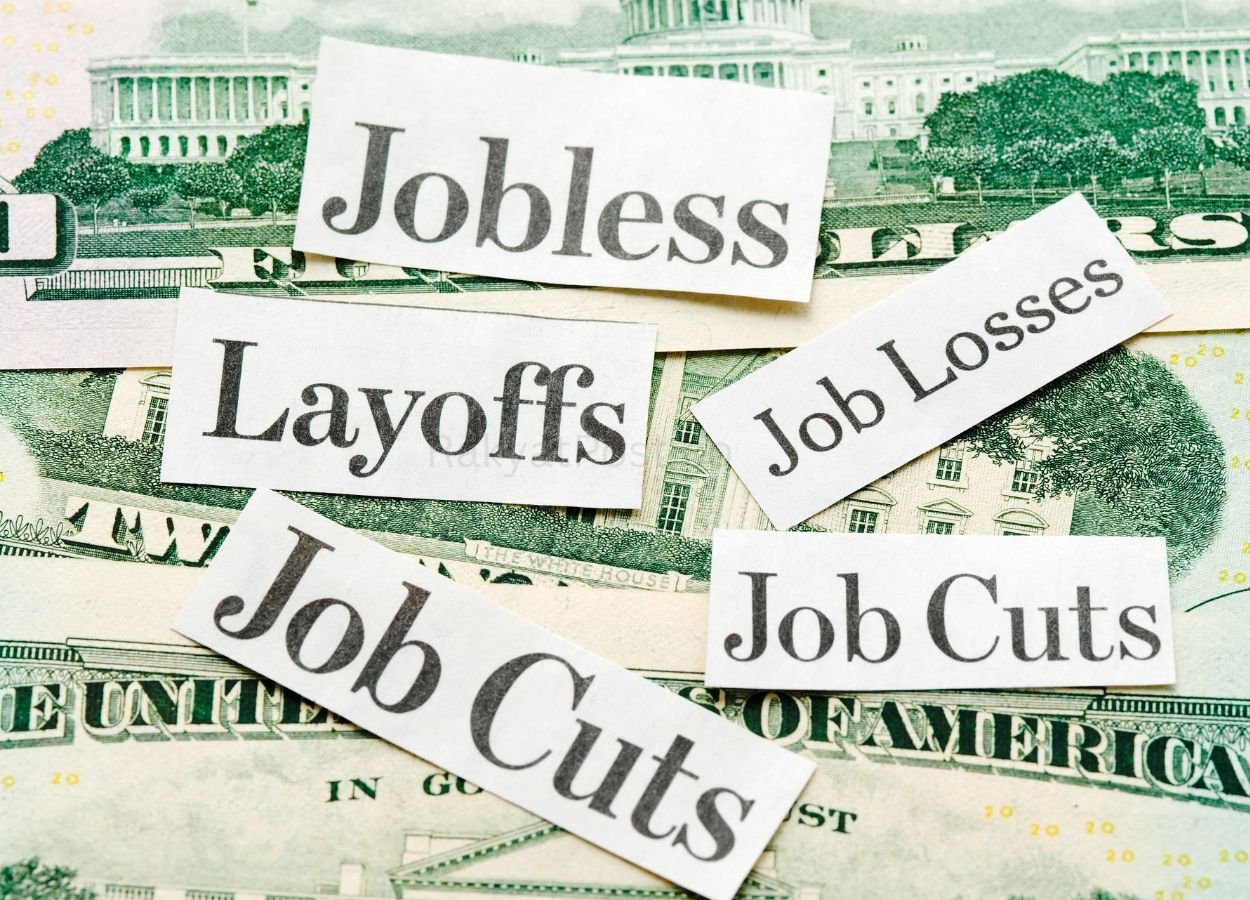 State Secretary Leads Layoff Mitigation Task Force, Focuses on Preventing Wave of Job Cuts